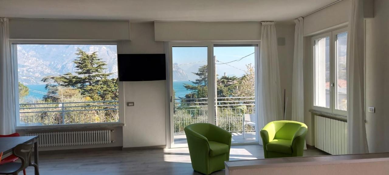 La Svolta Holidays Malcesine Bagian luar foto