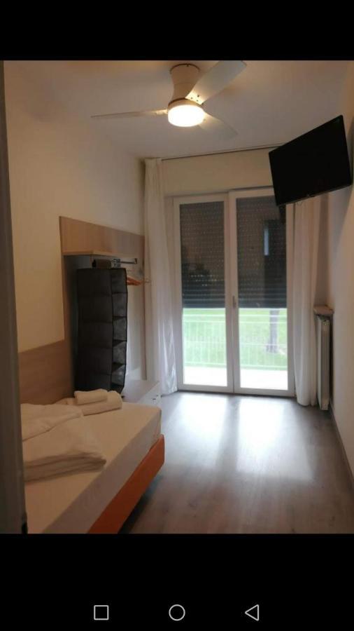 La Svolta Holidays Malcesine Bagian luar foto