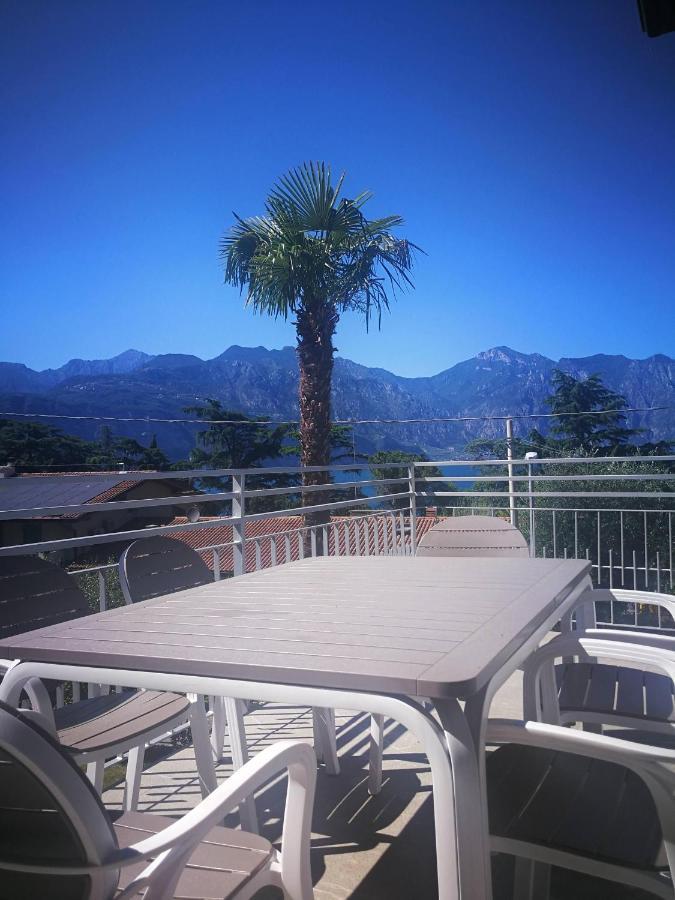 La Svolta Holidays Malcesine Bagian luar foto